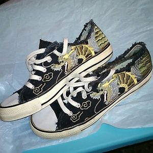 skechers dragon shoes